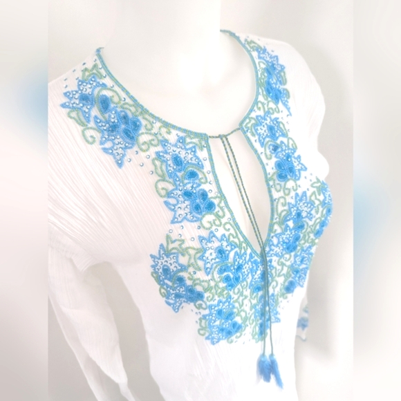 SULU  COLLECTION NWT White Cotton Tunic With Beaded/Embroidered Detailing; Size - Picture 2 of 13